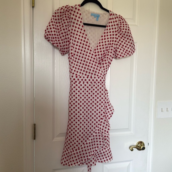 Draper James White Red Floral Puff Sleeve Wrap Dress Size M - Picture 1 of 3